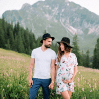 coupleTestimonials e1746451461431